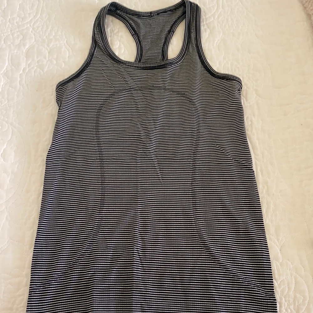 Lululemon Swiftly Tech Racerback tank top